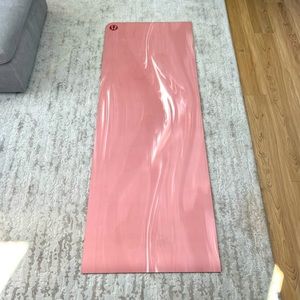 Lululemon Yoga Mat - The Reversible 5mm